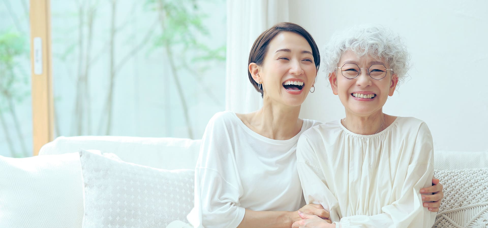 メインビジュアル02（PC）